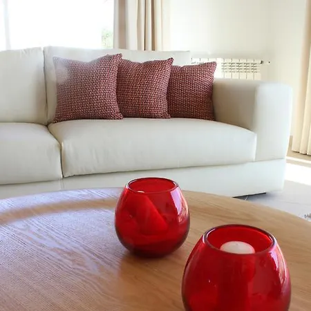 Josefa D'obidos 公寓 *